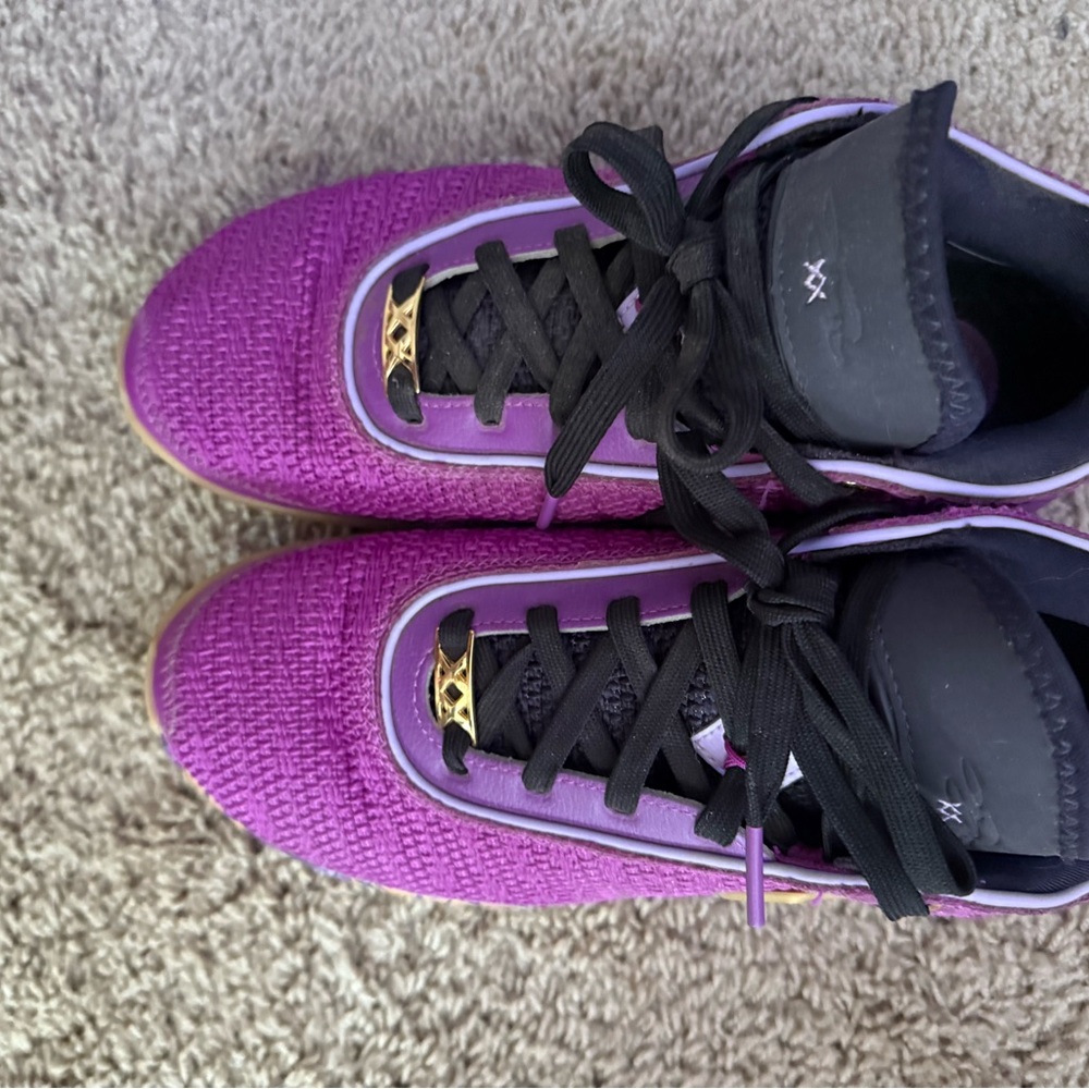 Stylish Purple Sneakers with Black Laces